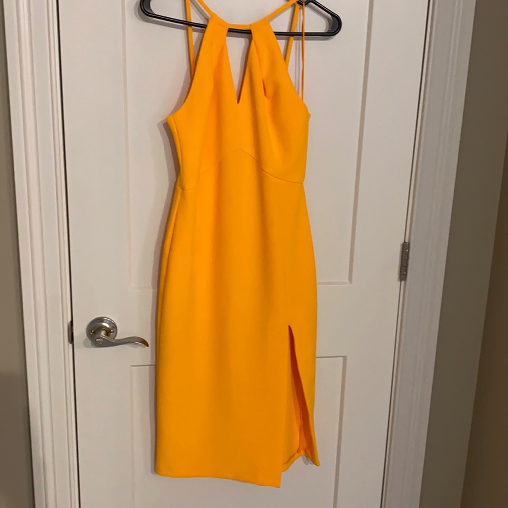 Dress - Picture 1 of 3